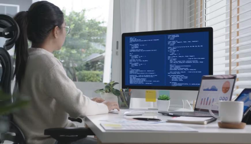土默特右旗企业数字化解决方案:机器学习赋能商业模式升级的核心路径